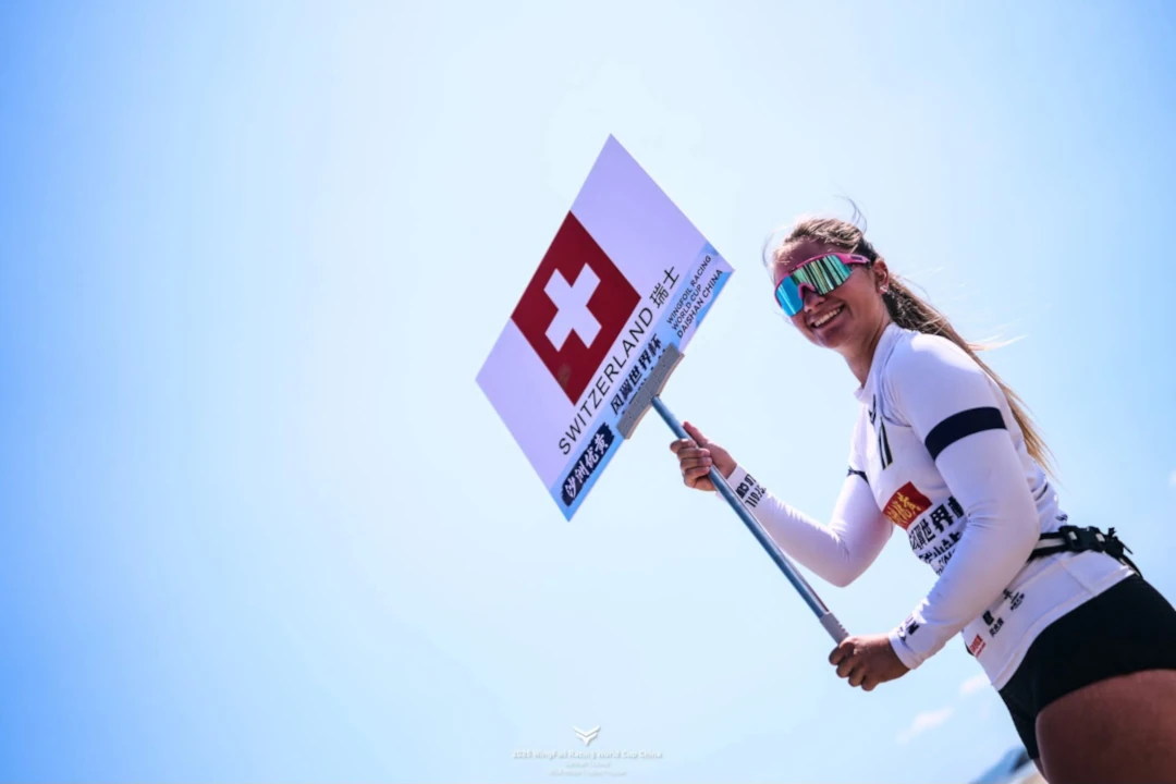 Cindy Robert fait du wingfoil à l'Ile Maurice.